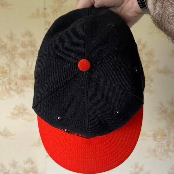 90s Baltimore Orioles Two-Tone 7 3/8 New Era Diamond Collection Fitted Hat - Picture 5 of 8